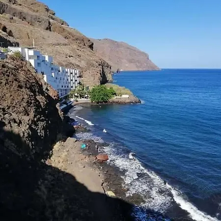 Playa Chica Las Gaviotas * Santa Cruz de Tenerife